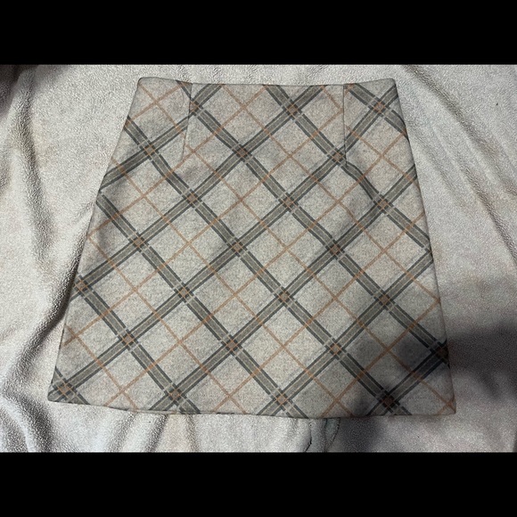Chuu check mini skirt - Picture 2 of 4